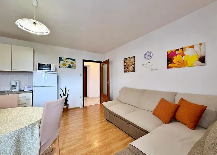 Car Lj. Apartman Silo (Krk)