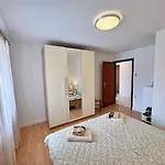 Apartmán Car Lj. *